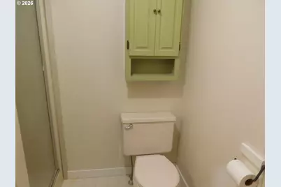 910 Cowl St #14, Milton-Freewater, OR 97862 - Photo 18