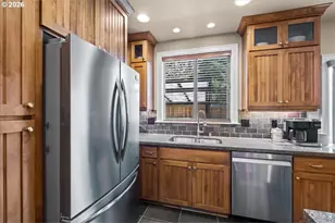 5592 SW Norris Terrace, Beaverton, OR 97007 - Photo 12