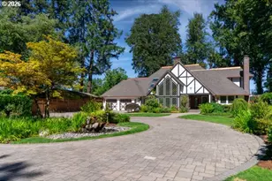 5075 Mapleton Dr, West Linn, OR 97068 - Photo 1