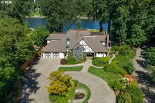 5075 Mapleton Dr, West Linn, OR 97068 - Photo 4