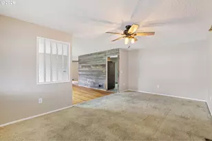 1907 W 37th St, Vancouver, WA 98660 - Photo 16