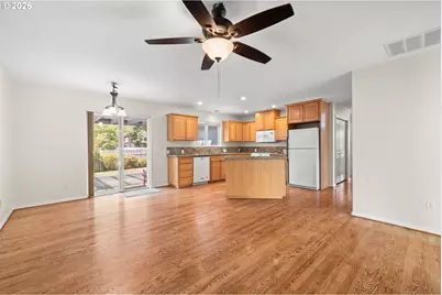 14441 SE Frontier Ave, Clackamas, OR 97015 - Photo 6