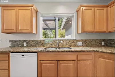 14441 SE Frontier Ave, Clackamas, OR 97015 - Photo 10