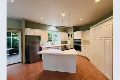 22874 SW Martin Ct, Sherwood, OR 97140 - Photo 10