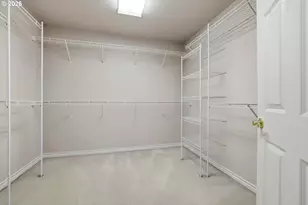 21875 SW Fuller Dr, Tualatin, OR 97062 - Photo 28