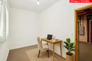 224 NE 92nd Pl, Portland, OR 97220 - Photo 40