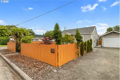 1331 NE Klamath Ave, Roseburg, OR 97470 - Photo 44