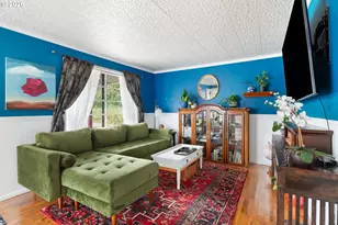 221 Walnut St, Independence, OR 97351 - Photo 6