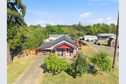 221 Walnut St, Independence, OR 97351 - Photo 1