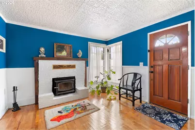 221 Walnut St, Independence, OR 97351 - Photo 4