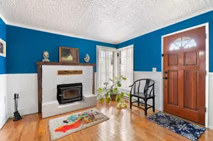221 Walnut St, Independence, OR 97351 - Photo 4