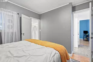 221 Walnut St, Independence, OR 97351 - Photo 12