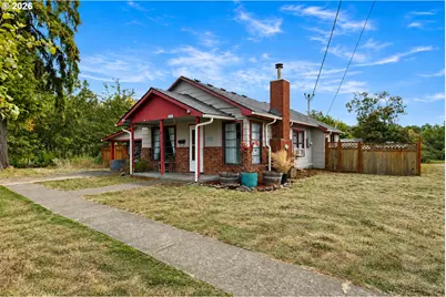 221 Walnut St, Independence, OR 97351 - Photo 2