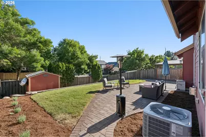 416 Banner Ln, Newberg, OR 97132 - Photo 38