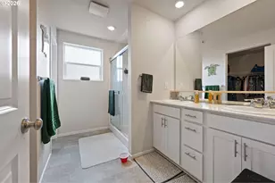 2743 V St, Springfield, OR 97477 - Photo 16