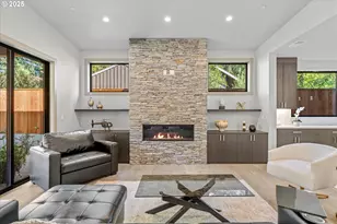 15003 Twin Fir Rd, Lake Oswego, OR 97035 - Photo 16