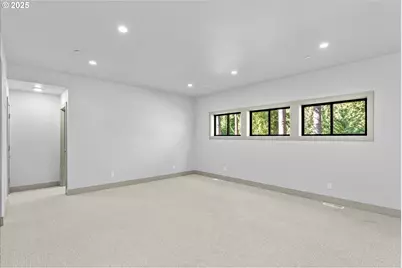 15003 Twin Fir Rd, Lake Oswego, OR 97035 - Photo 28