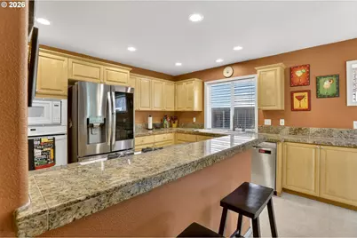 5798 NE Tunbridge St, Hillsboro, OR 97124 - Photo 14