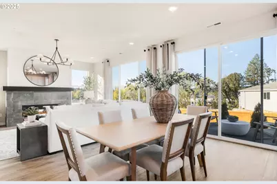 354 W Maple St, Washougal, WA 98671 - Photo 10