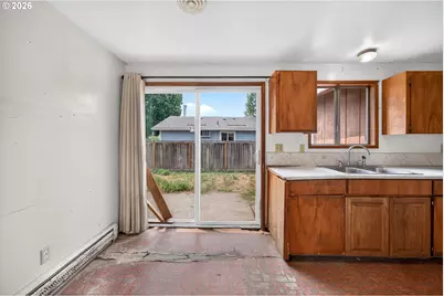 825 S Magnolia St, Cornelius, OR 97113 - Photo 10