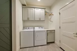 833 Hawk Dr, Silverton, OR 97381 - Photo 30