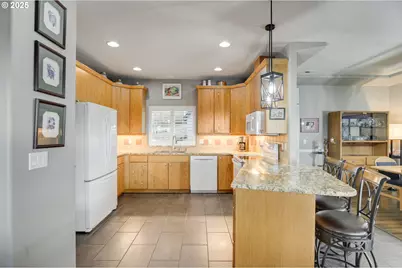 2276 37th St, Washougal, WA 98671 - Photo 8