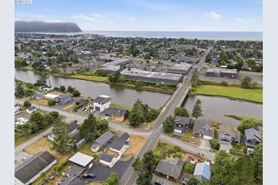 1325 12th Ave, Seaside, OR 97138 - Photo 18