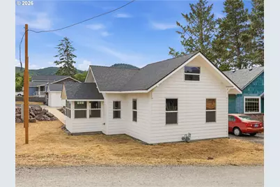 1325 12th Ave, Seaside, OR 97138 - Photo 6