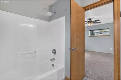 18359 Davis St, Sandy, OR 97055 - Photo 24