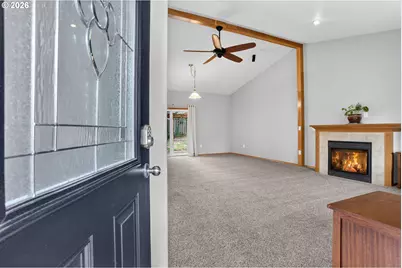 18359 Davis St, Sandy, OR 97055 - Photo 4