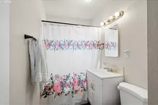 548 NE Fir St, Pilot Rock, OR 97868 - Photo 14