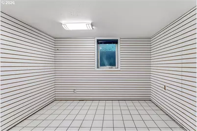 7905 SW Elmwood St, Portland, OR 97223 - Photo 26