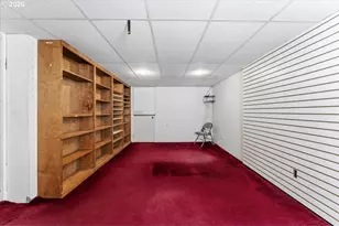 7905 SW Elmwood St, Portland, OR 97223 - Photo 30