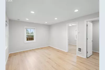 2311 SW 6th Ave #09, Camas, WA 98607 - Photo 6