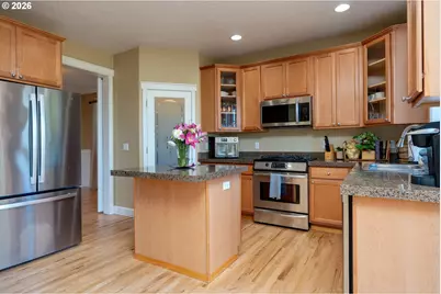 7860 SW 135th Ave, Beaverton, OR 97008 - Photo 10