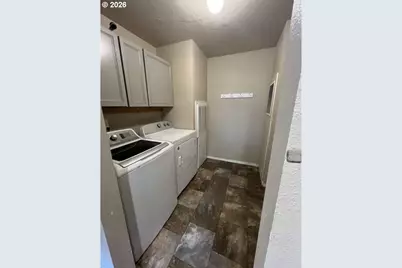 1960 SE Uglow Ave, Dallas, OR 97338 - Photo 12