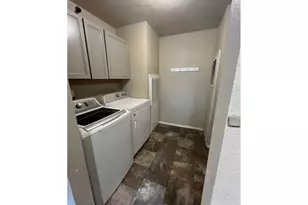 1960 SE Uglow Ave, Dallas, OR 97338 - Photo 12