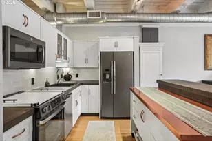 416 NW 13th Ave, Portland, OR 97209 - Photo 12