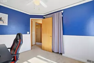 404 E Brandon Dr, Newberg, OR 97132 - Photo 22