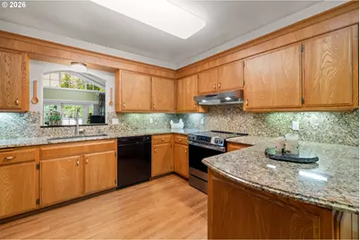 1735 NE 169th Ave, Portland, OR 97230 - Photo 10