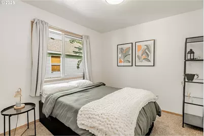 2327 SE Lee Ln, Portland, OR 97233 - Photo 16