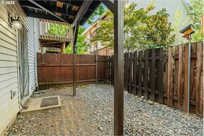 2327 SE Lee Ln, Portland, OR 97233 - Photo 26