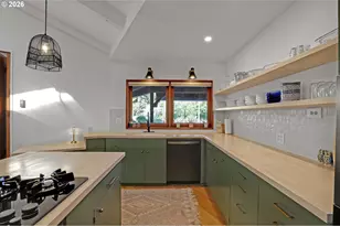 6820 SW Dover St, Portland, OR 97225 - Photo 8