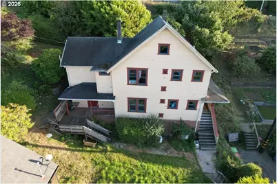 152 Washington St, Astoria, OR 97103 - Photo 2