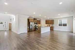 18246 SW Silvertip St, Beaverton, OR 97007 - Photo 14