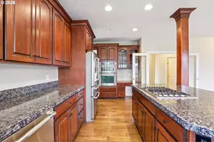 16765 SW Blackberry Ln, Beaverton, OR 97007 - Photo 14