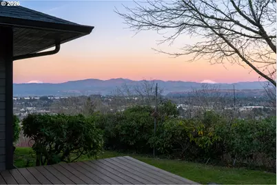 55 SW Lovhar Dr, Gresham, OR 97080 - Photo 6