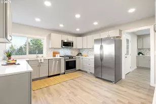 55 SW Lovhar Dr, Gresham, OR 97080 - Photo 20