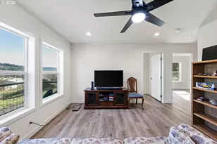 749 Douglas St, Yoncalla, OR 97499 - Photo 26