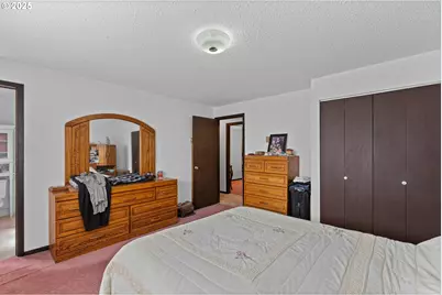 231 NE Chestnut Ave, Myrtle Creek, OR 97457 - Photo 20